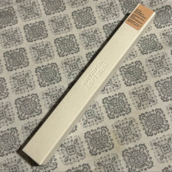 Haus Labs by Lady Gaga Optic Intensity Eco Eyeliner NEW Beige Matte - Picture 3 of 4